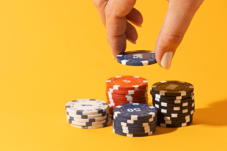 Close-up of live roulette wheel and betting interface on slo2 platform